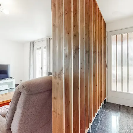 2 Bedroom Gorgeous Home In Medis
