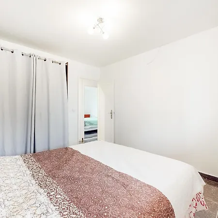 2 Bedroom Gorgeous Home In Medis