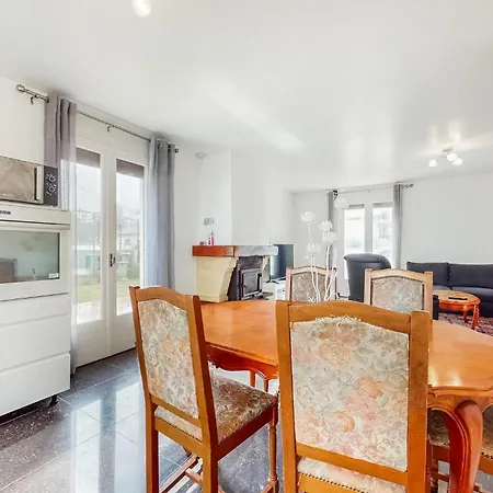2 Bedroom Gorgeous Home In Medis بيت للعطل
